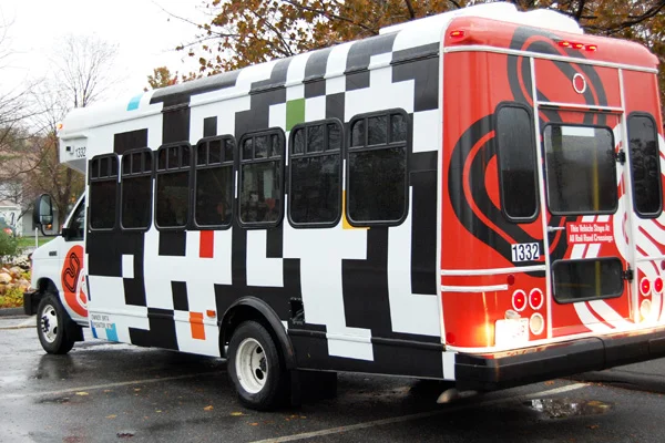 qr-bus-1-600x400.jpg