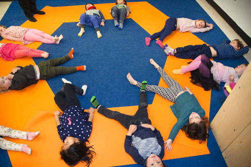 group_relaxation_fallen_leaf.jpg