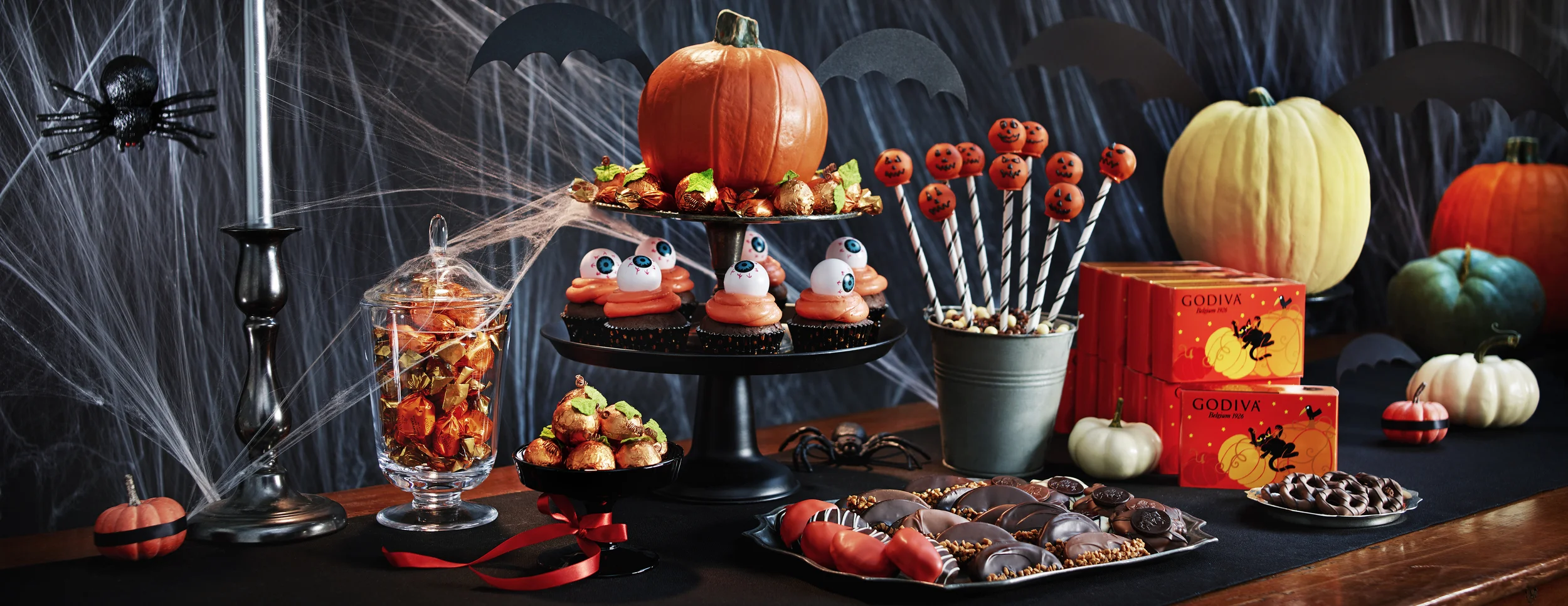 22-Fall-Web-Halloween_168887_a.jpg