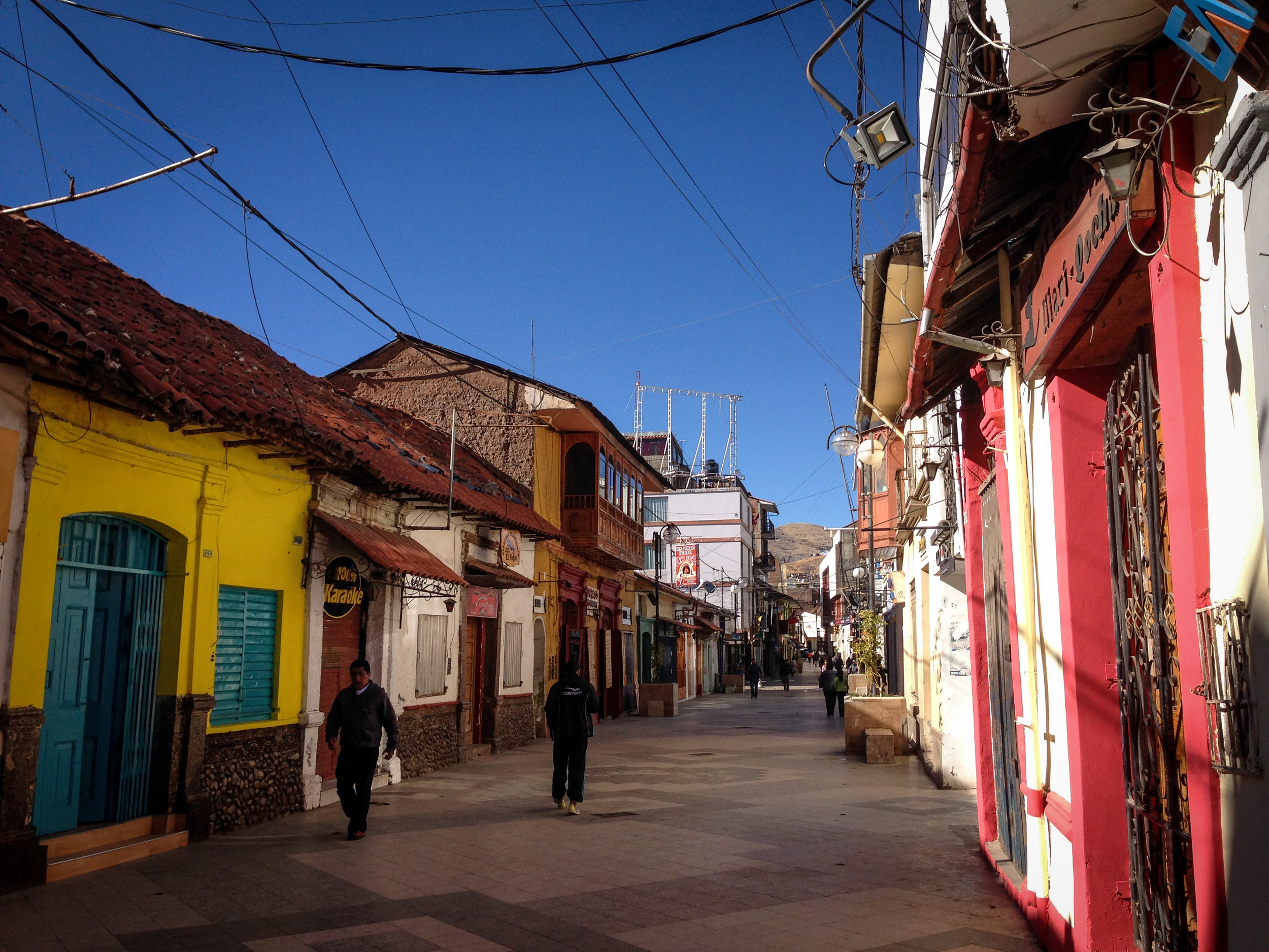 Jiron Lima, the main pedestrian walkway in Puno