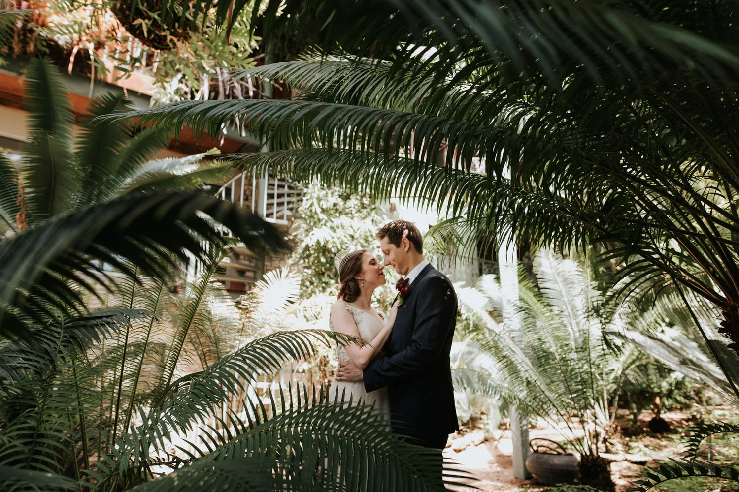 Austin wedding photographer - Greenhouse at Driftwood wedding - Small Austin wedding - Tiny Texas wedding - Austin wedding photography