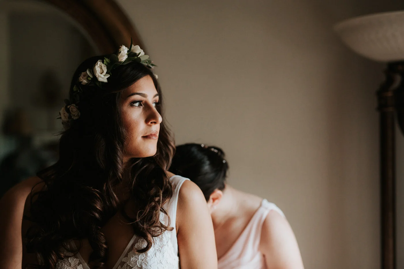 Bride getting ready for wedding at Thurman's mansion