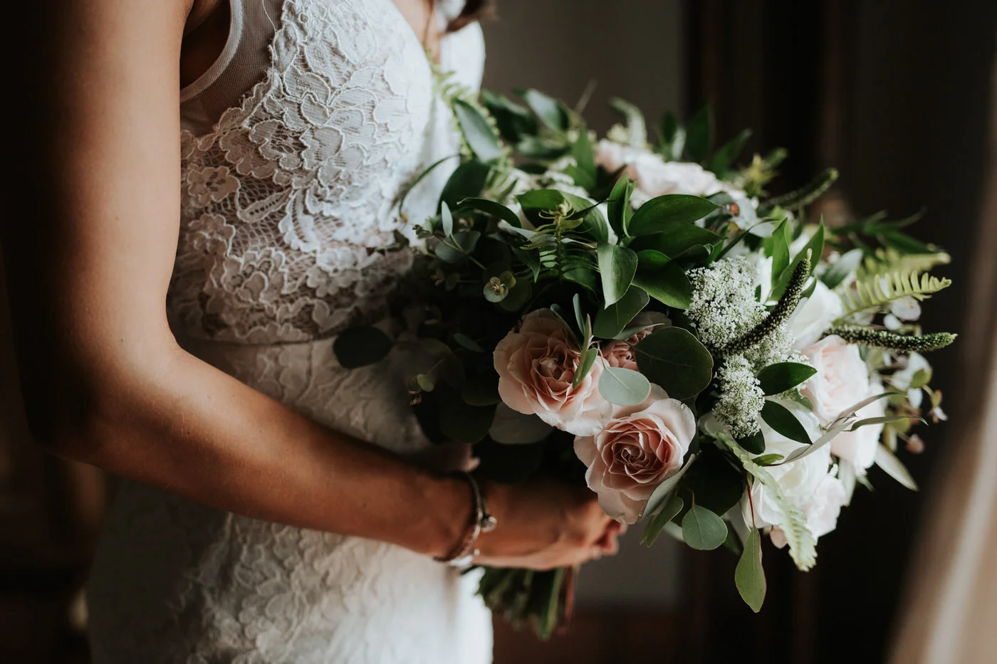 Bride before wedding at Thurman's mansion