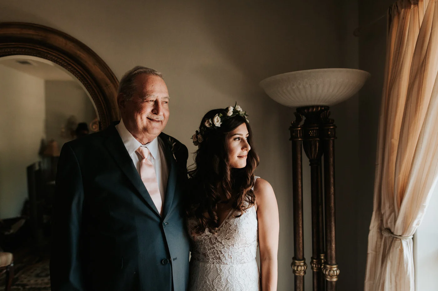 Bride before wedding at Thurman's mansion