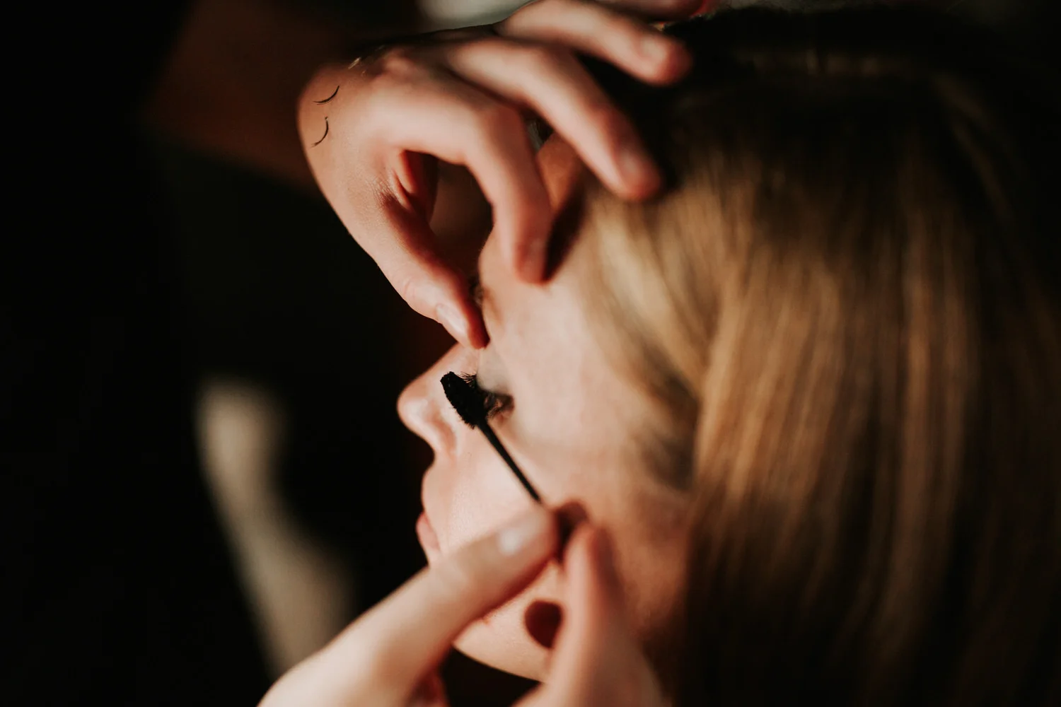 Getting ready for Eolia Mansion glamour wedding