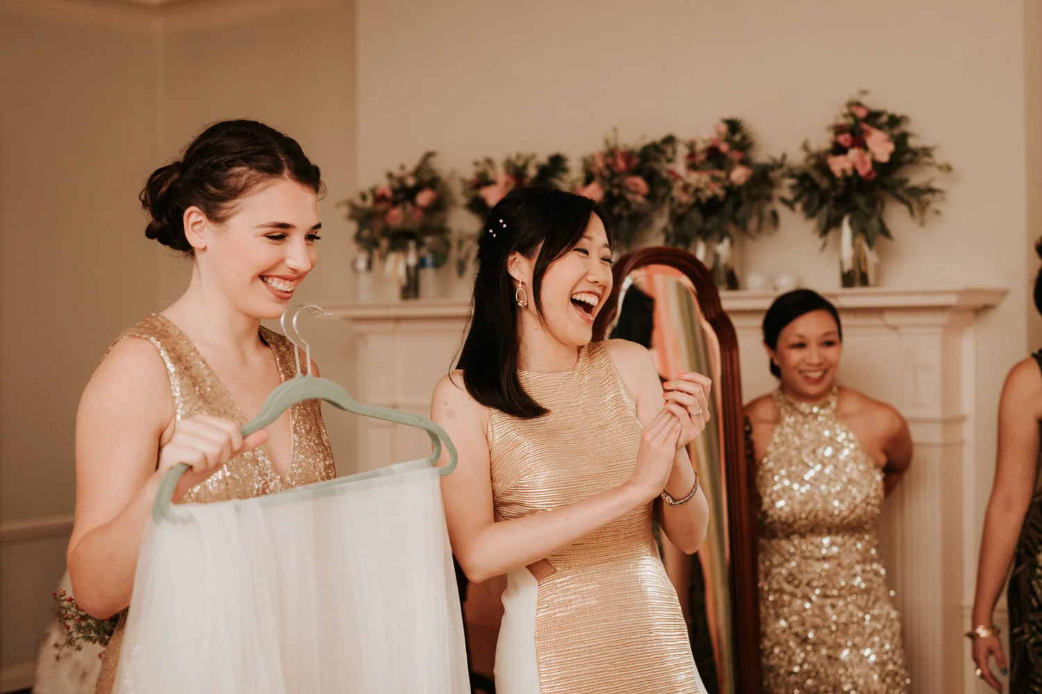 Getting ready for Eolia Mansion glamour wedding