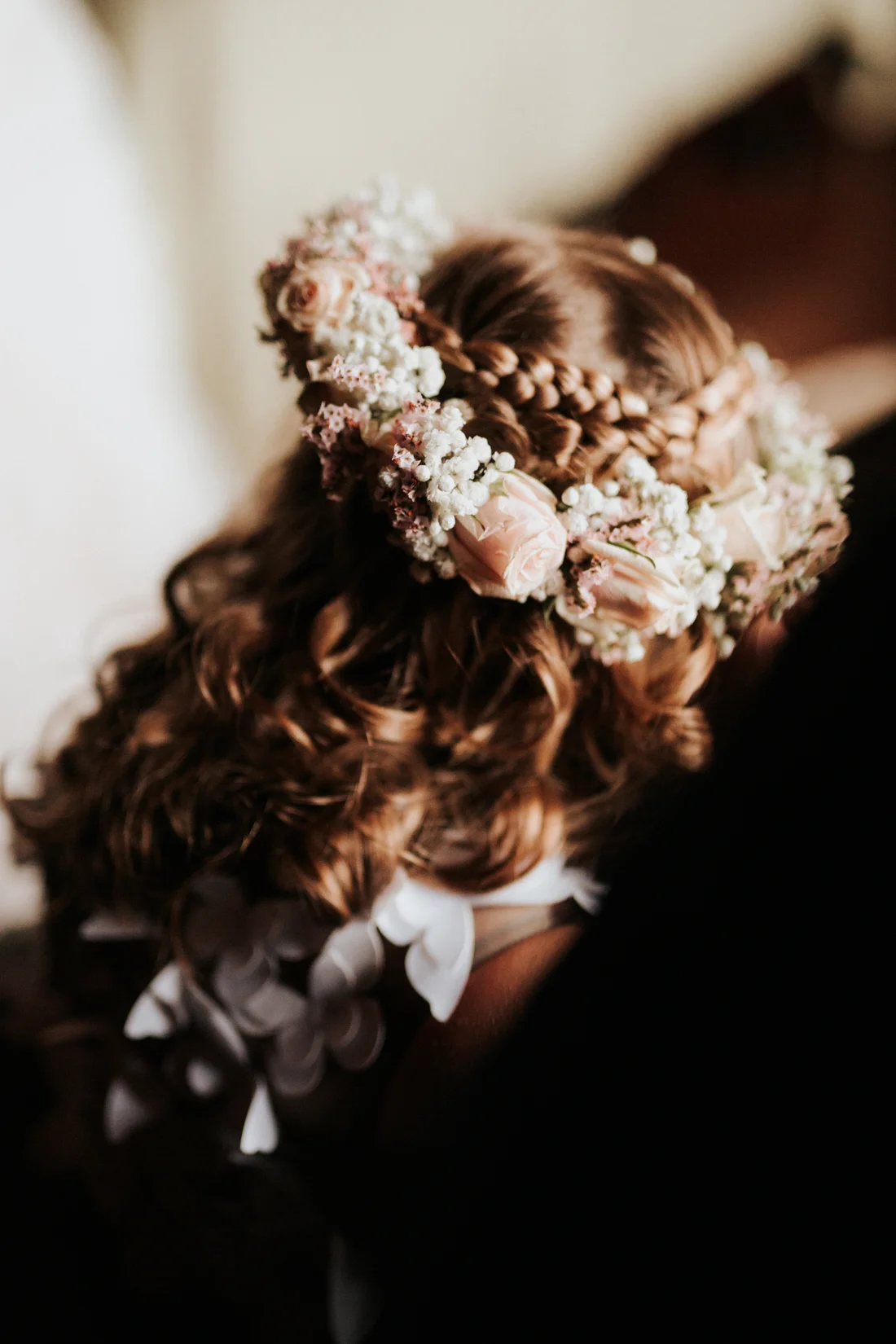 Getting ready for upstate New York Catskills wedding