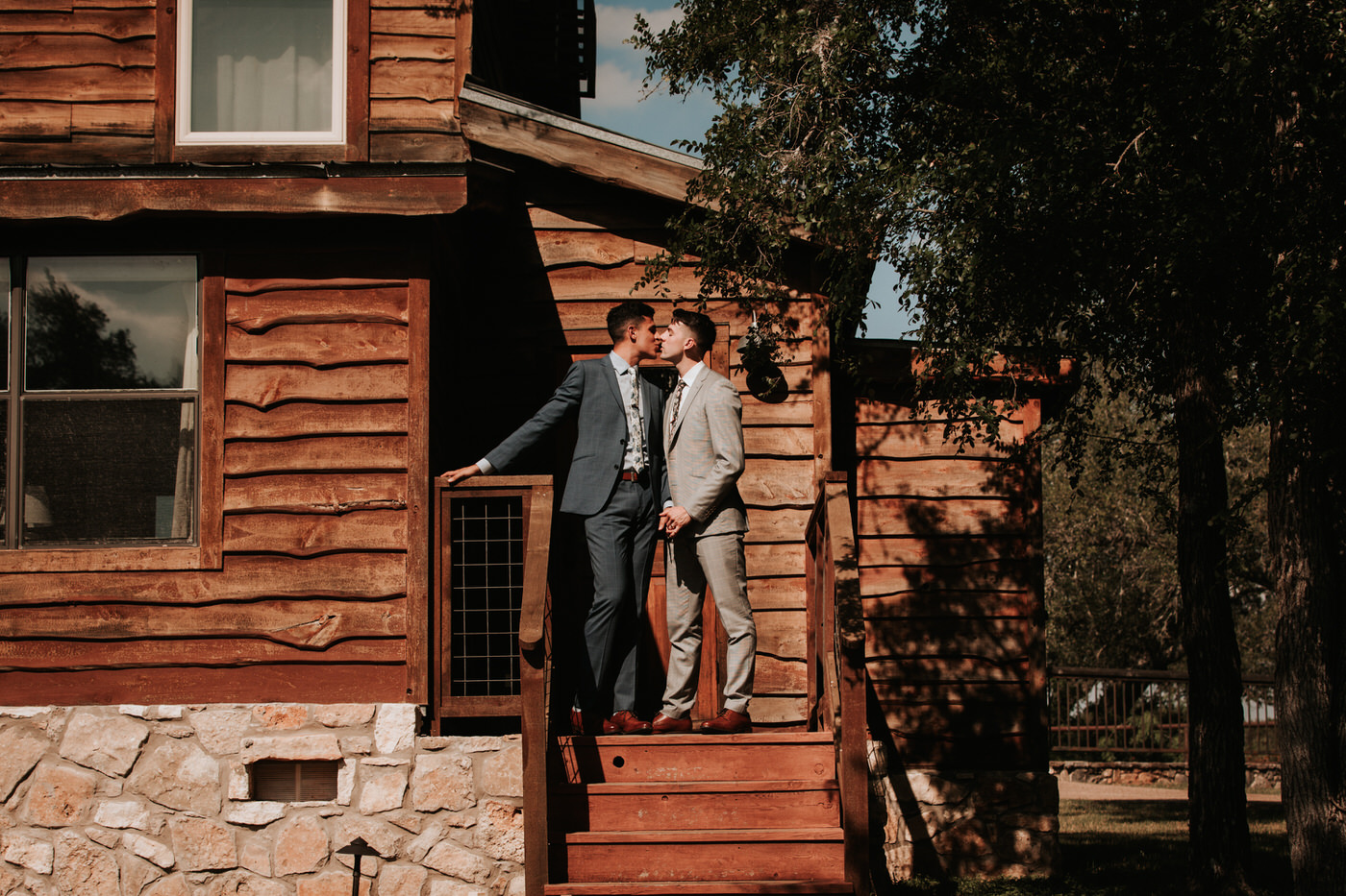 Riverhouse at Pedernales LGBTQ Wedding - Diana Ascarrunz Photography -560.jpg