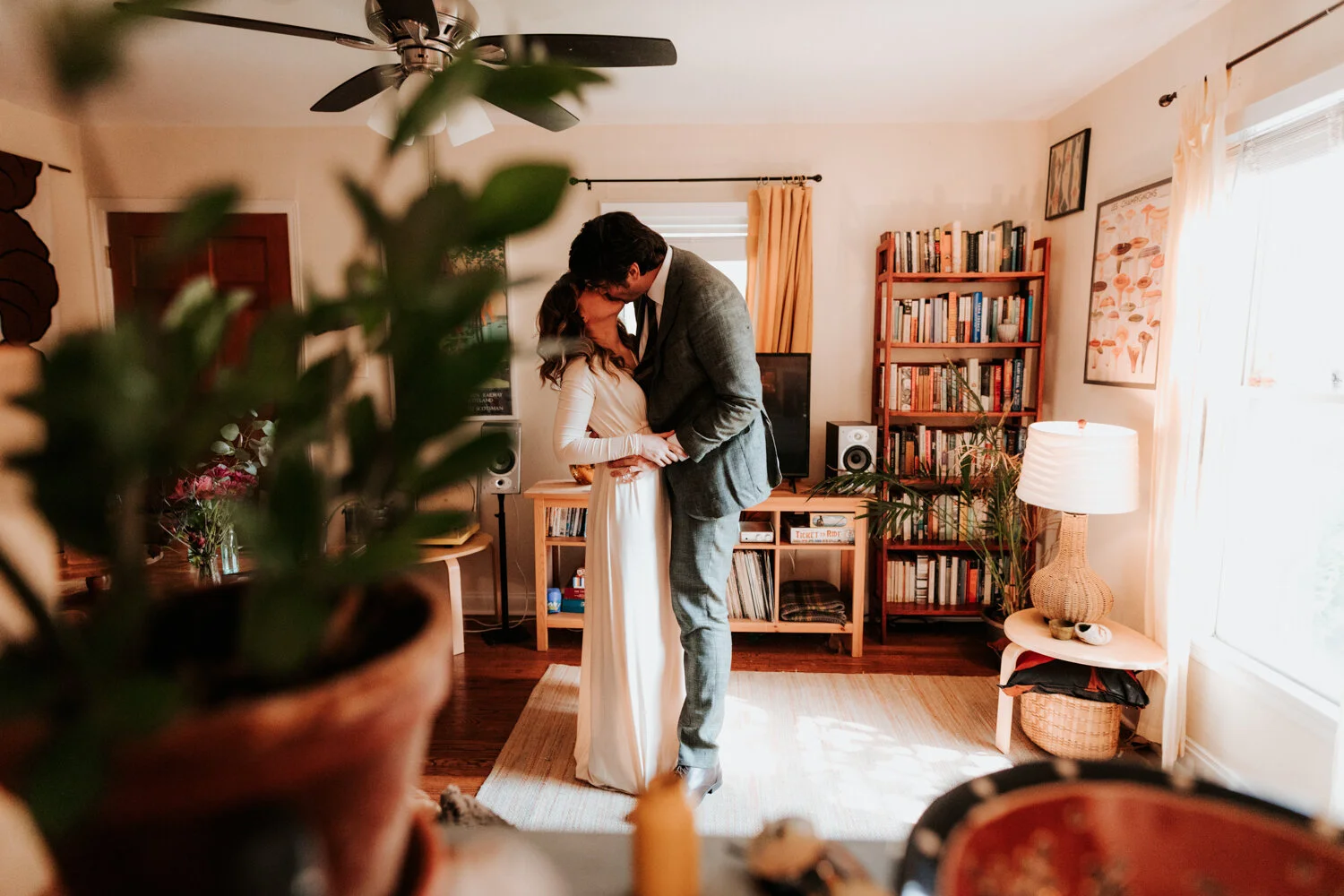 Austin wedding at home - Diana Ascarrunz Photography-281.jpg