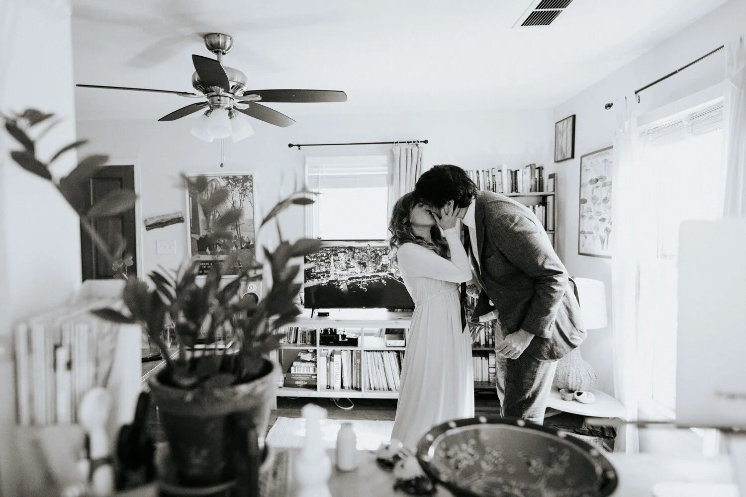Austin wedding at home - Diana Ascarrunz Photography-290.jpg