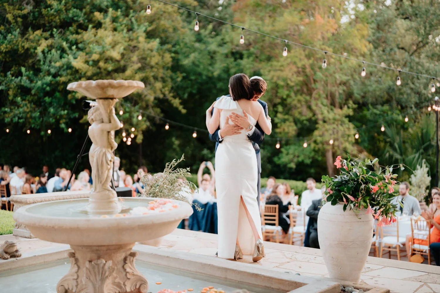 Laguna Gloria Jewish Wedding - Diana Ascarrunz Photography-111.jpg