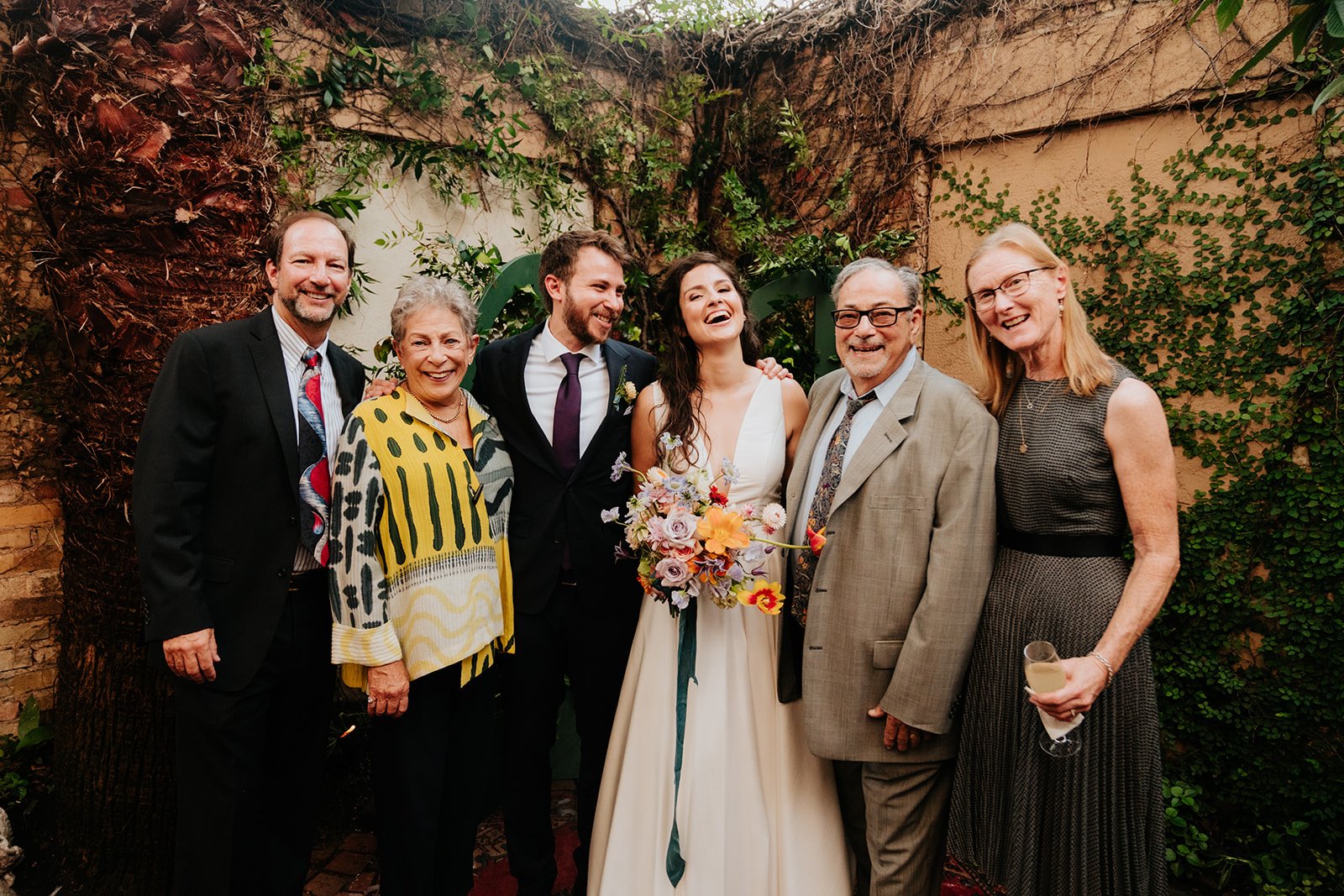 Justine's Secret House Wedding Family - Diana Ascarrunz Photography-41_.jpg