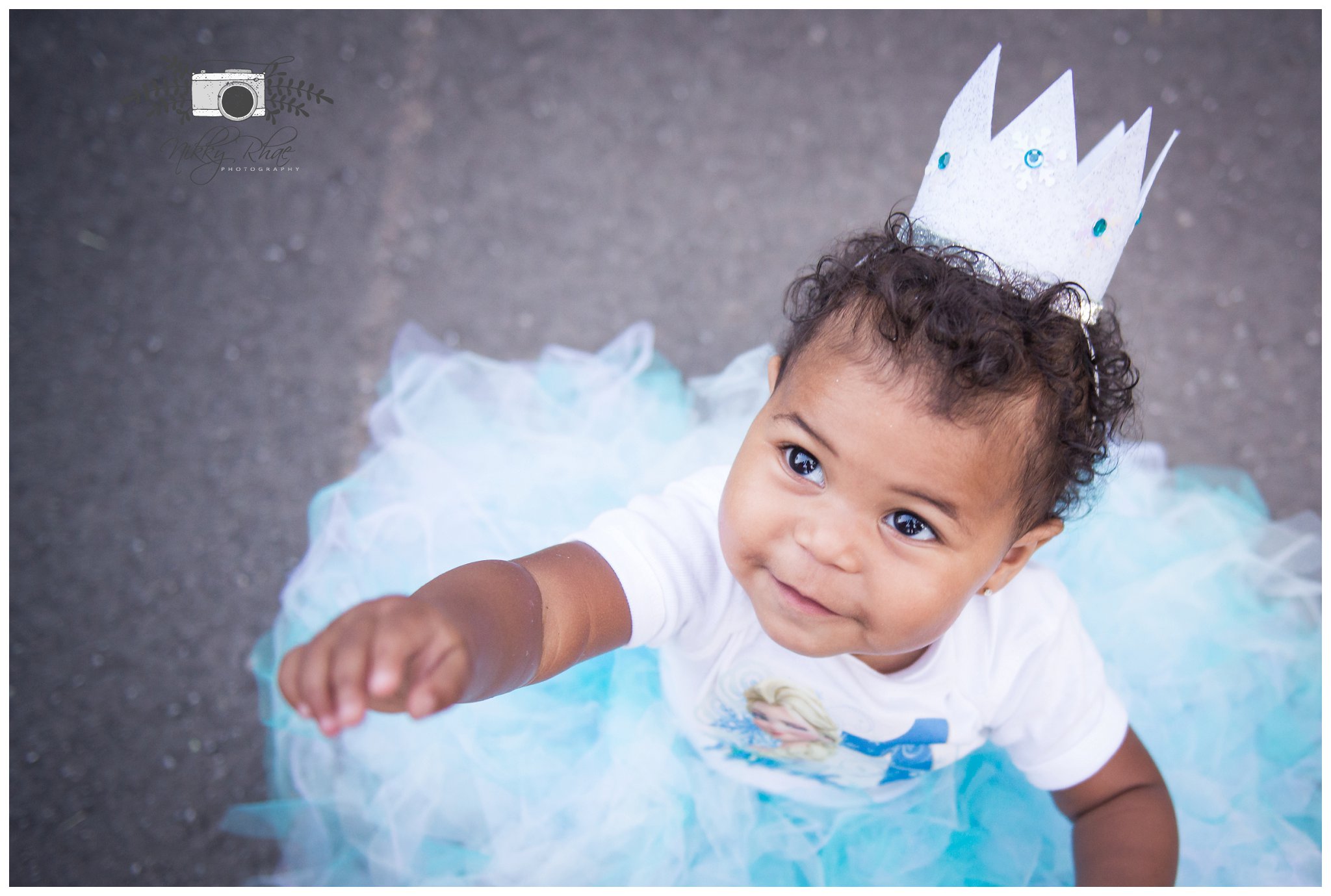 Thanks to Jai K Designs for the adorable Frozen crown for this little princess!