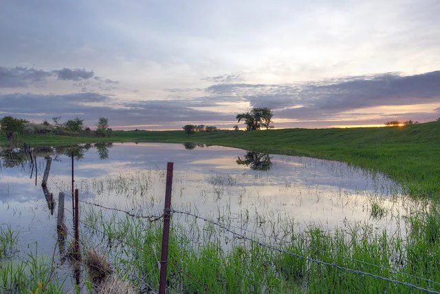  Spring Sunrise - West Side of Manning Trail Canon 5D Mark iii and Canon 17-40 f4.0L + 3-Stop ND Filter