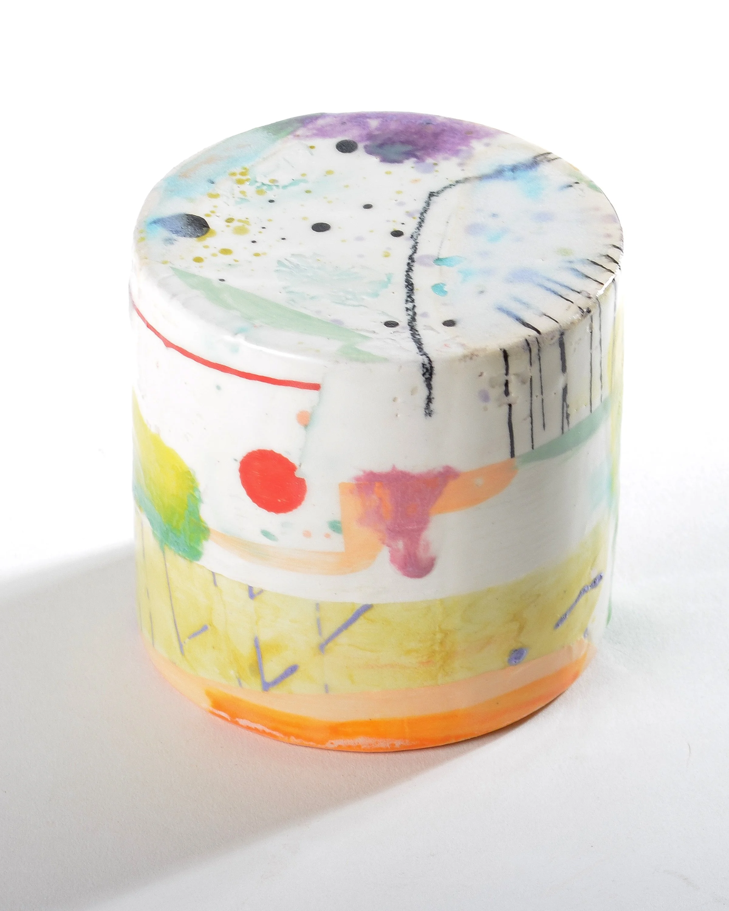Enclosed Cylinder 26.03_3.5"hx3.5"wx3.5"d_01.jpg