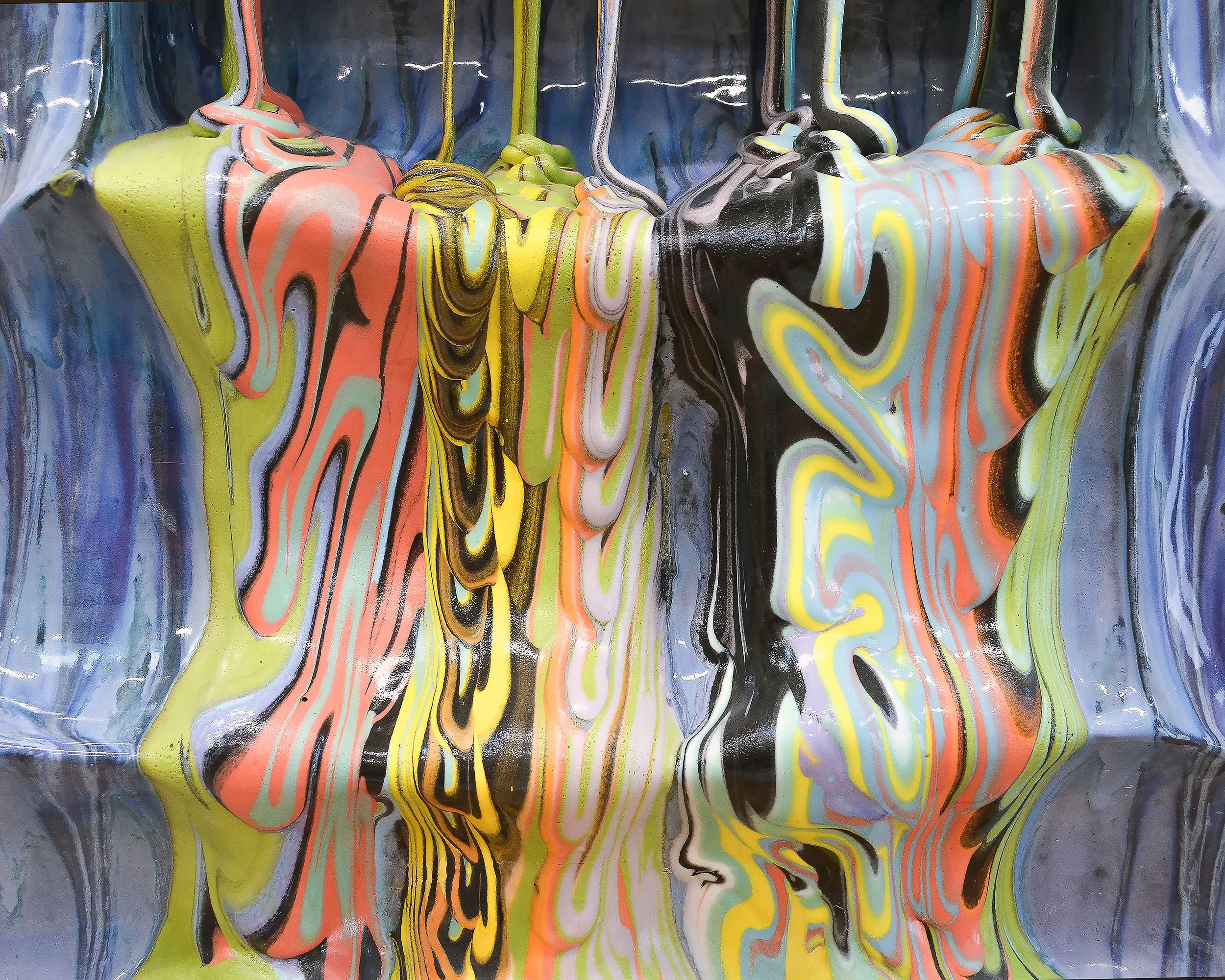 Mabry_Polychrome Current_ 19.5_hx16_wx5.5_d_2025_05.jpg