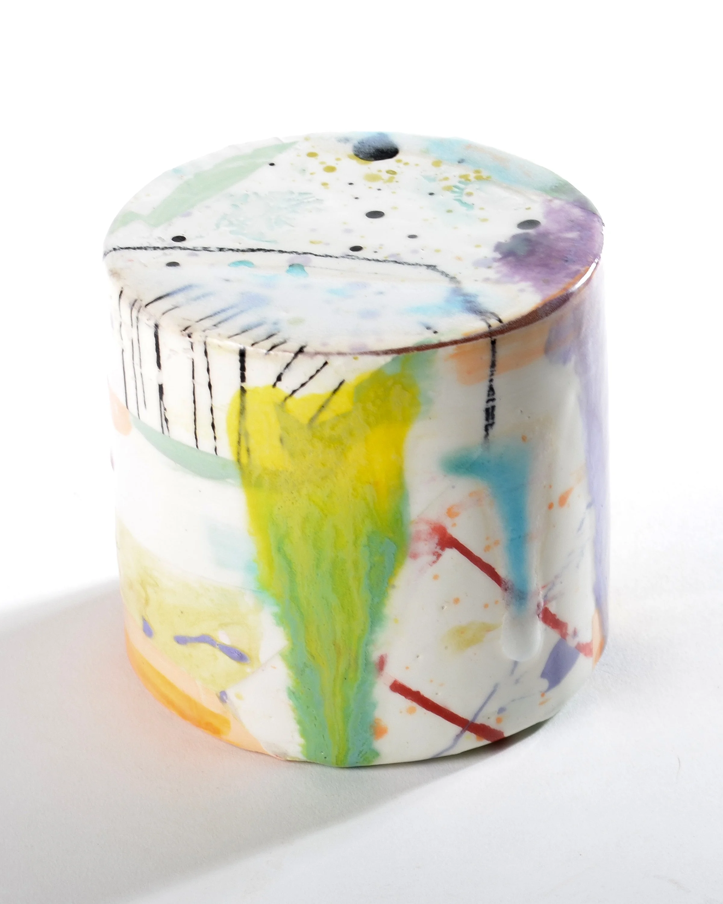 Enclosed Cylinder 26.03_3.5"hx3.5"wx3.5"d_02.jpg