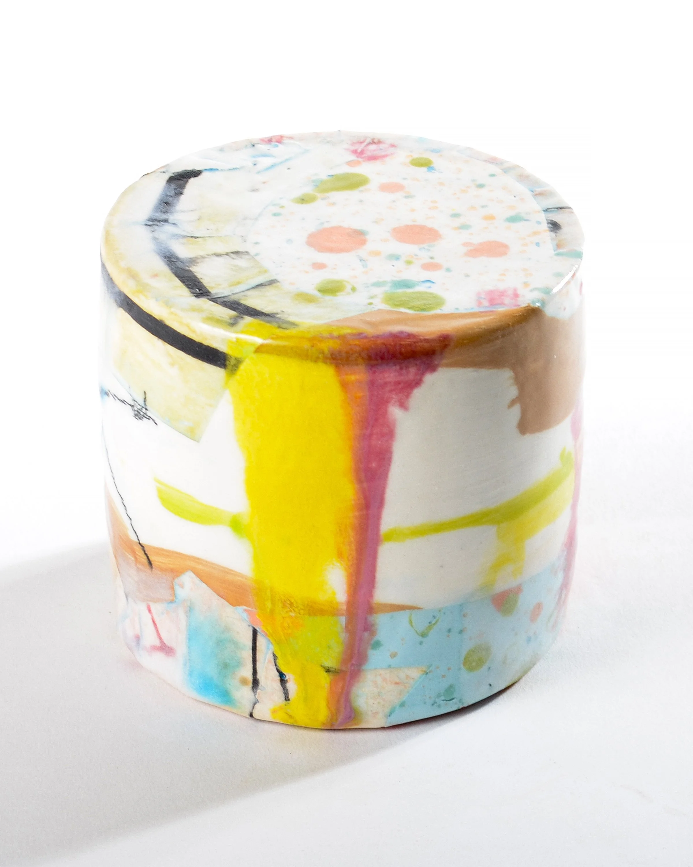 Enclosed Cylinder 26.07_3.5"hx3.75"wx3.75"d_02.jpg