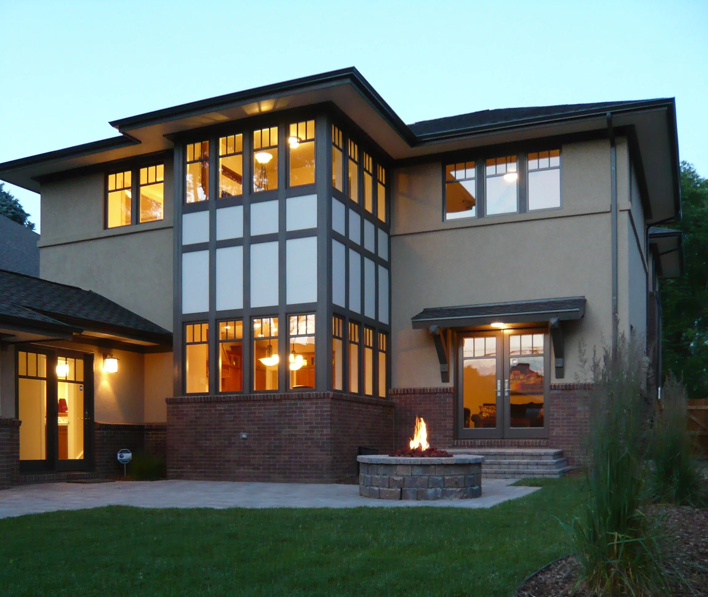 2265 S ADAMS ST - PATIO.JPG