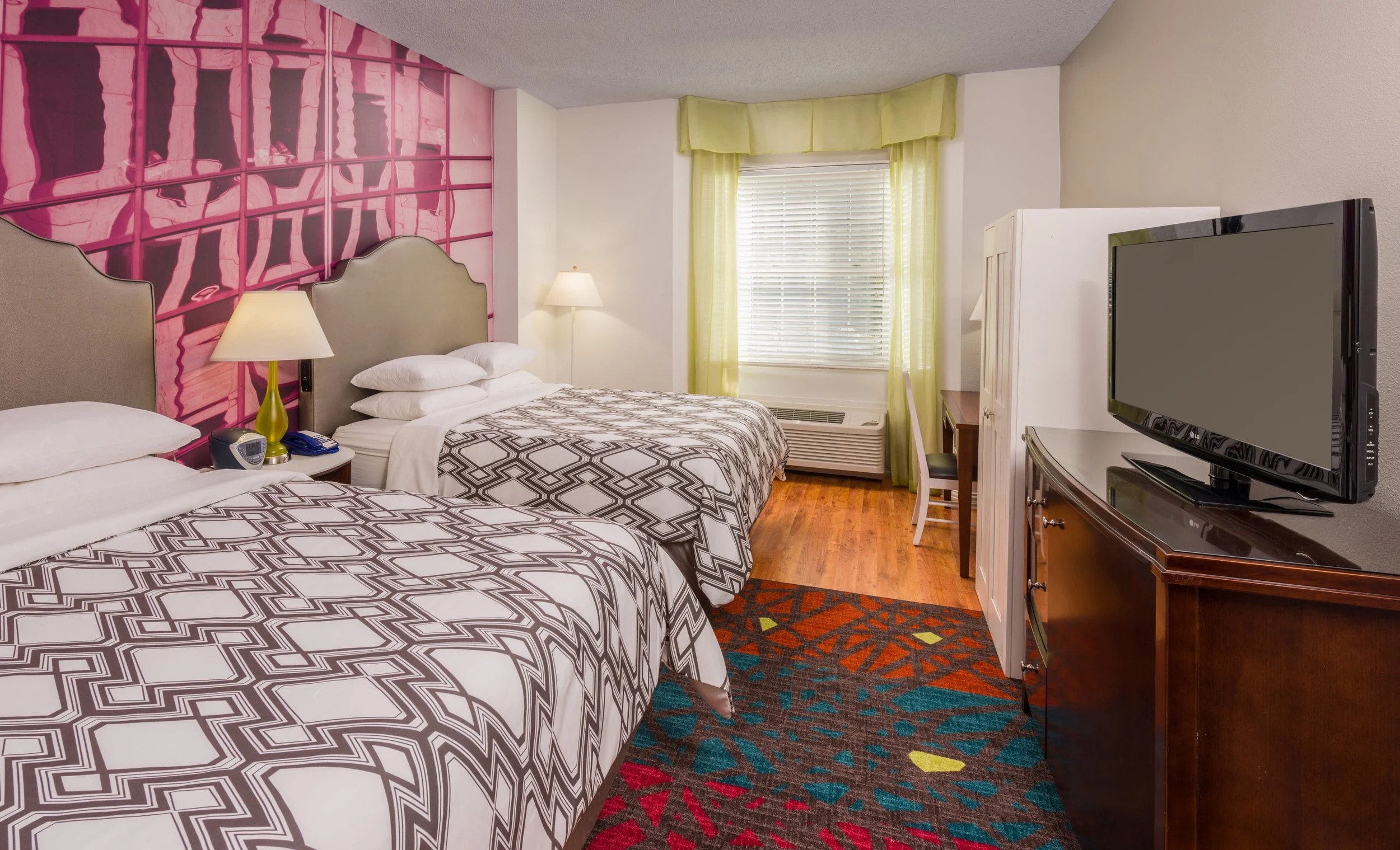 Hotel Indigo_Houston Room.jpg