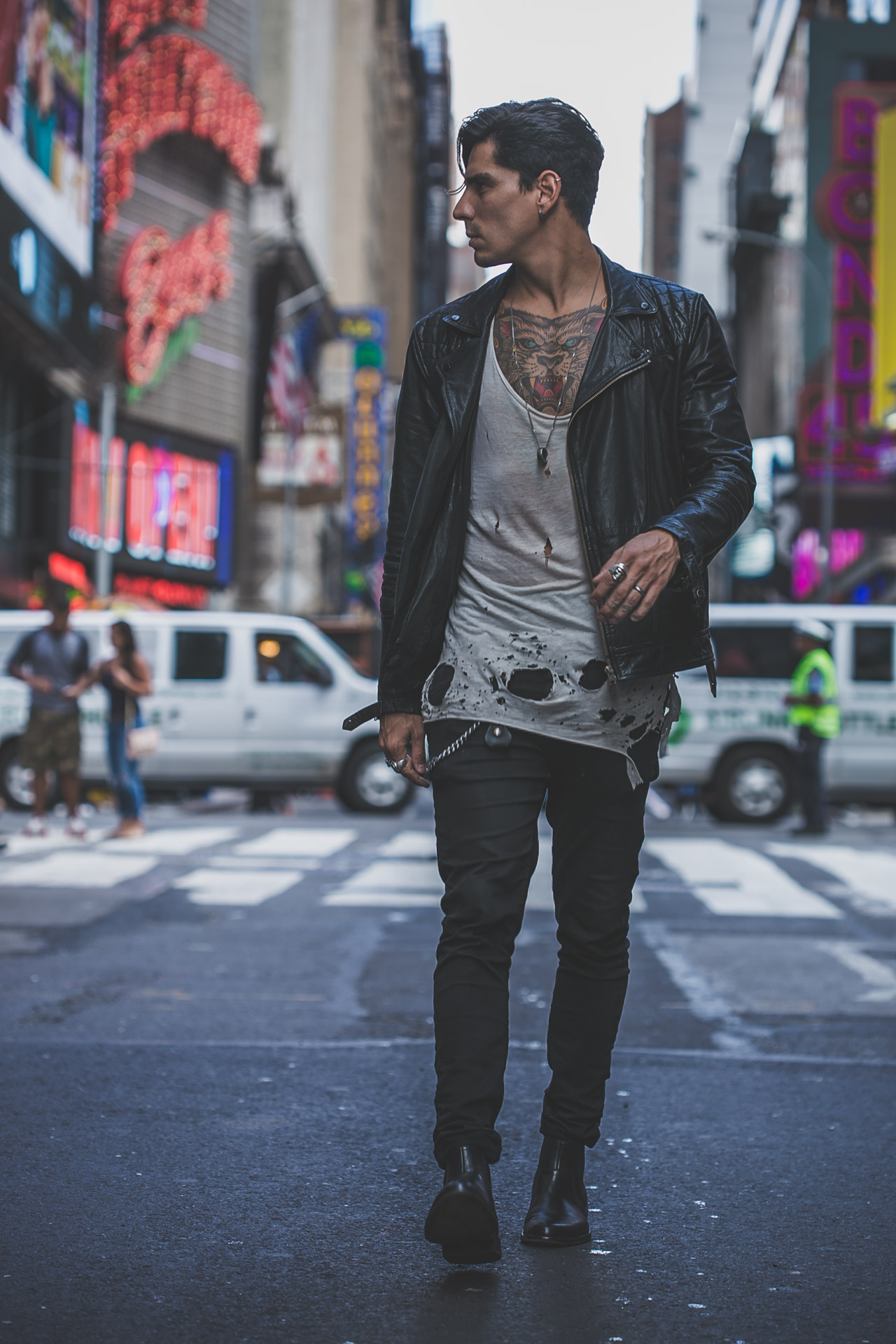 times square - new york city - skate - tattoo