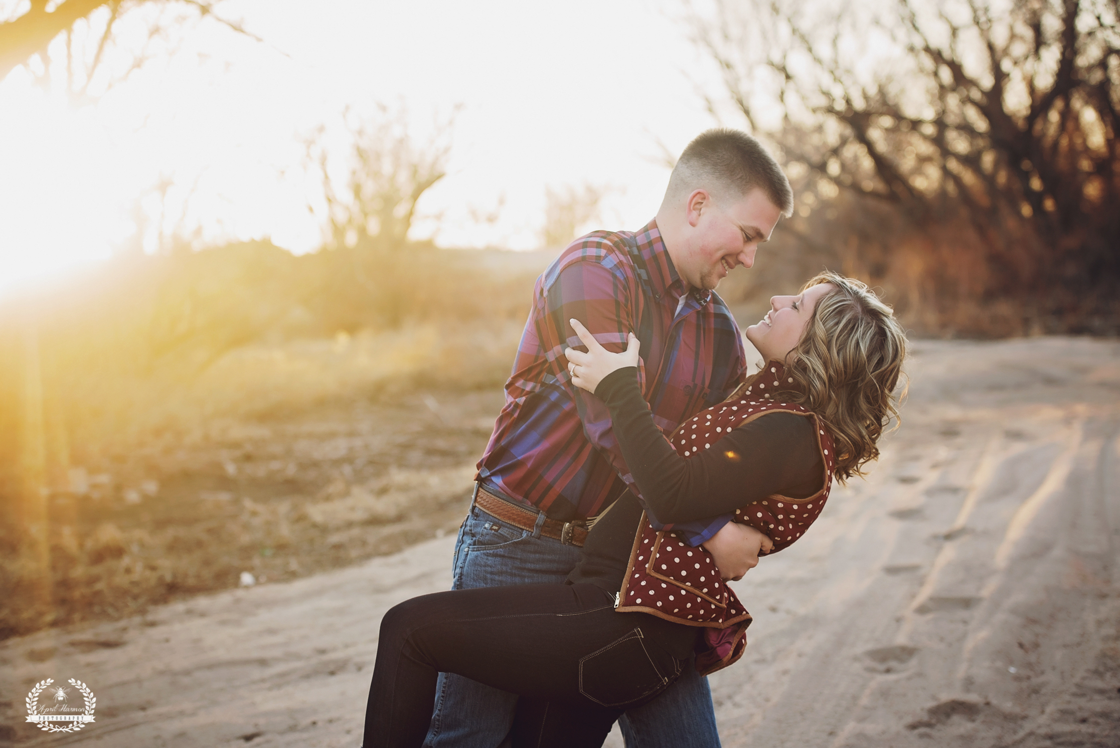 southwest-kansas-engagement-photography25.jpg