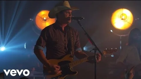 Jon Pardi - Heartache On The Dancefloor (Vevo Presents)