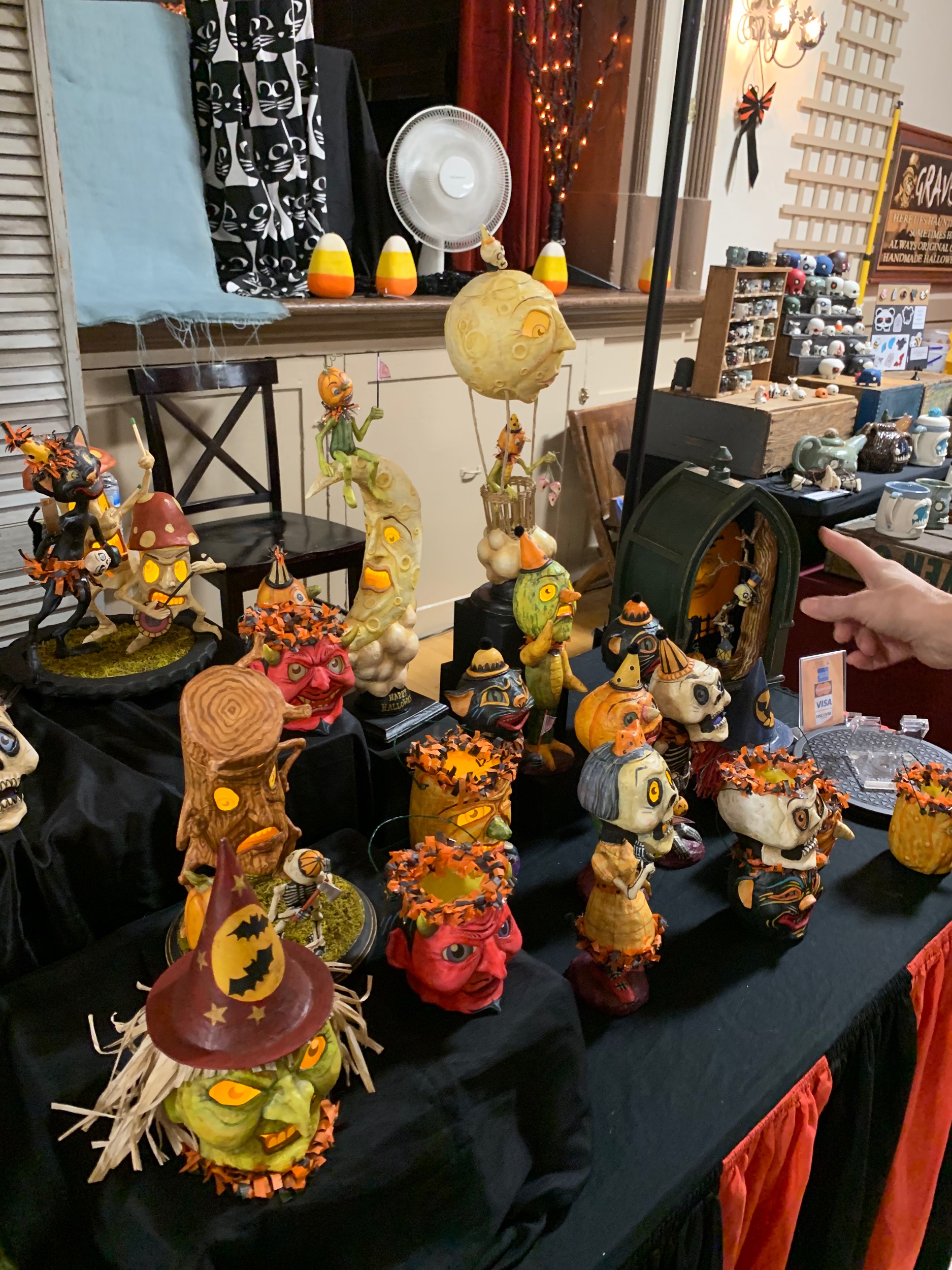Here’s another table! He sold out fast!