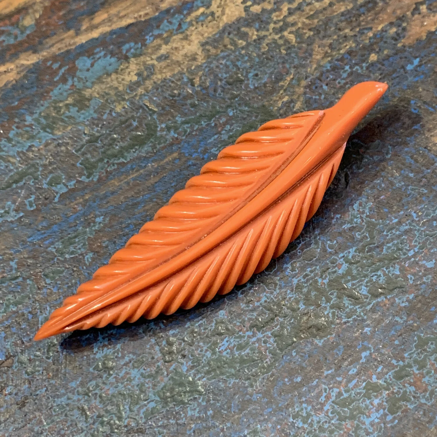 BroochFeatherCoral.jpg
