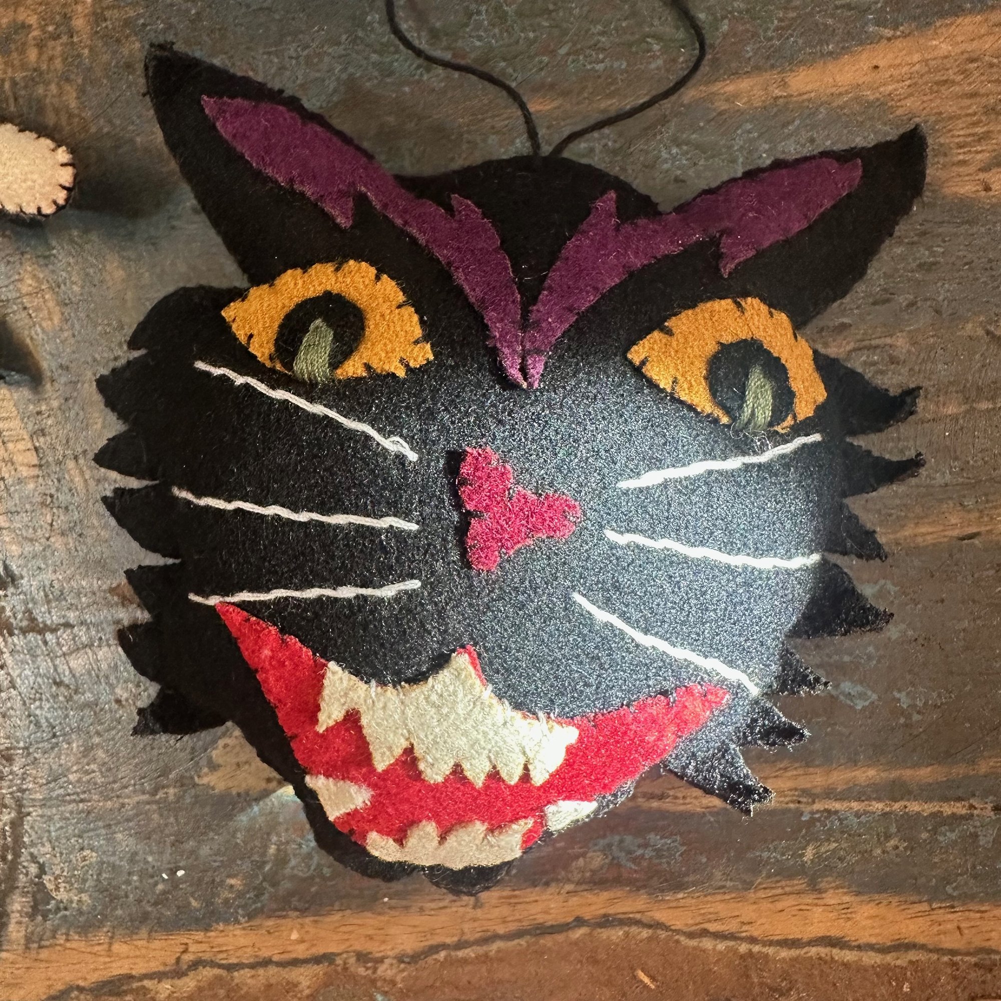 Smiling Cat Felt Ornament