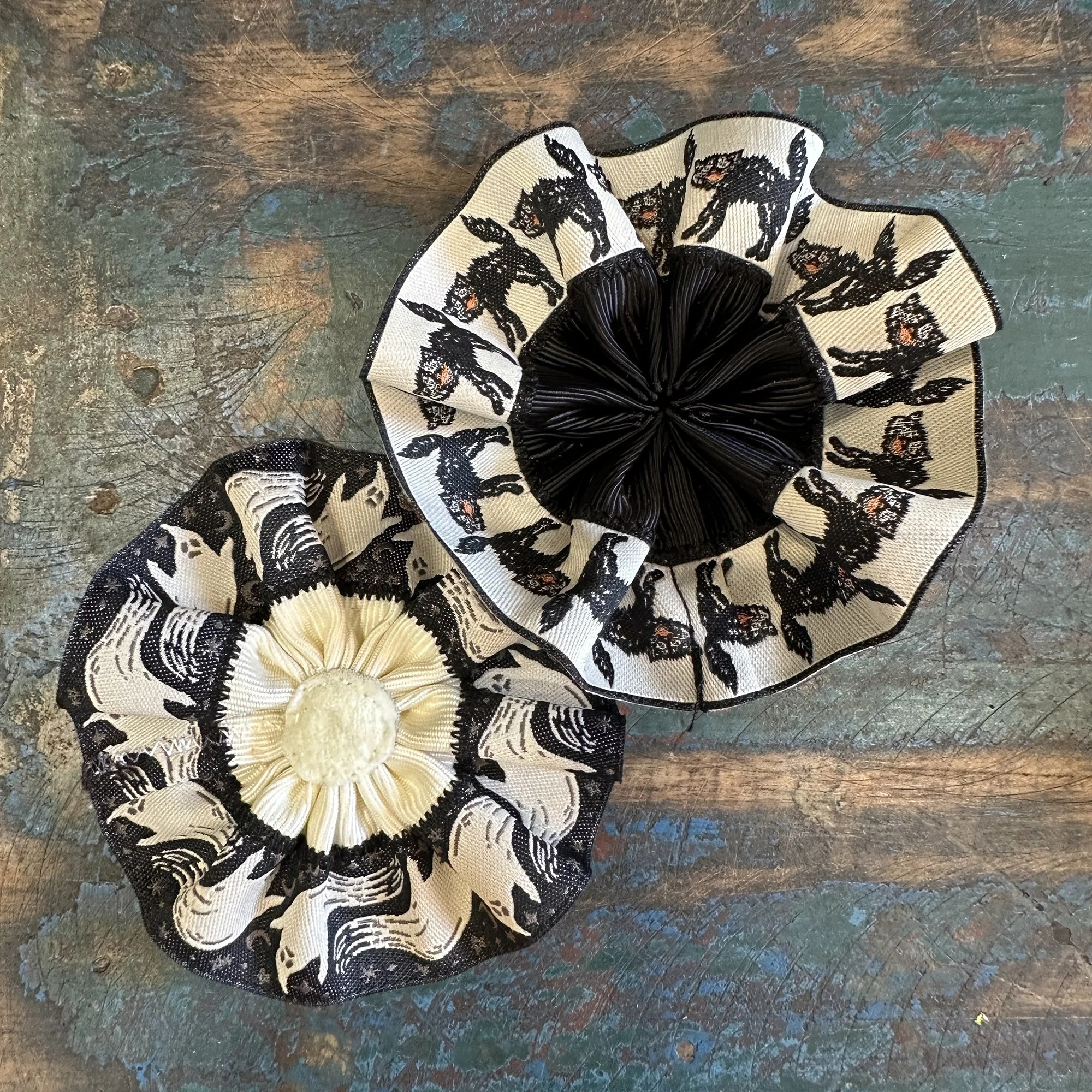 Small Halloween Rosettes