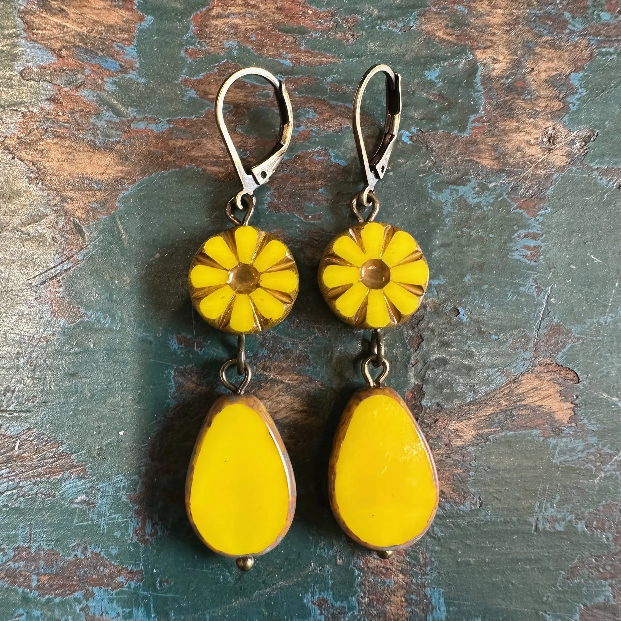 Butterscotch Flower Czech Glass Earrings