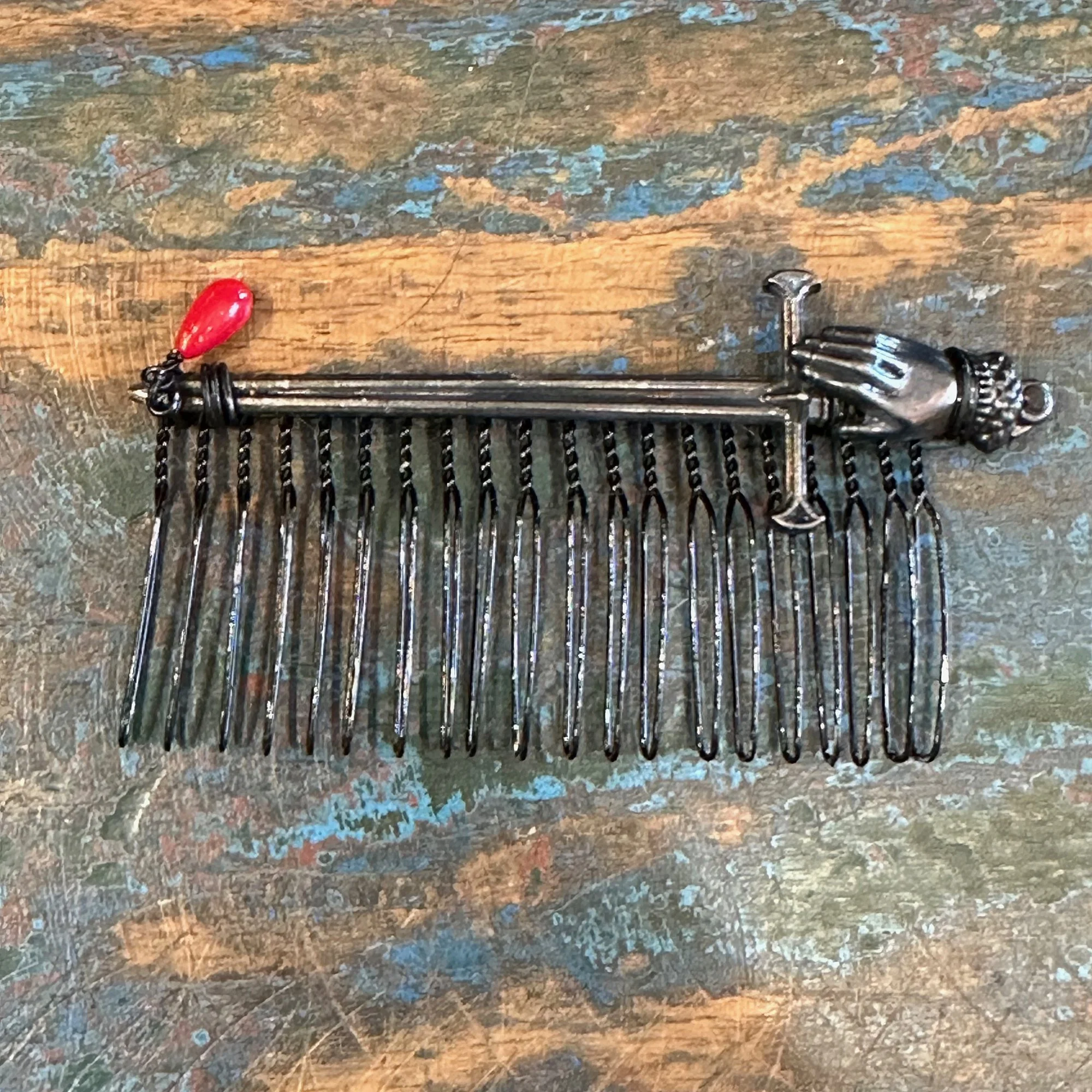 Sword Hair Comb