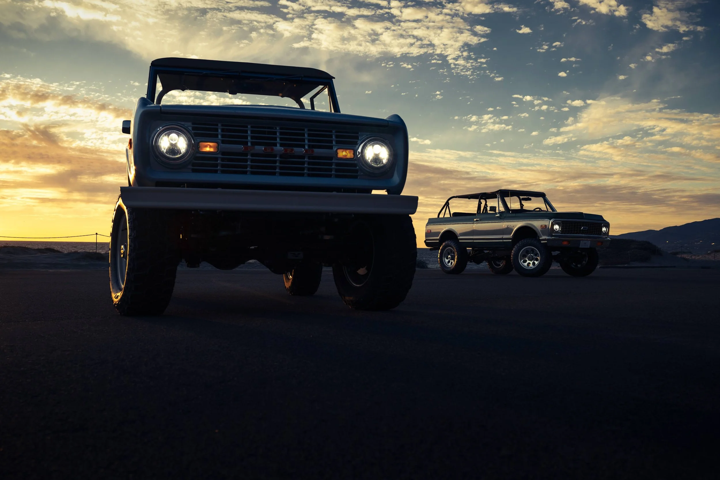 059-Velocity-Bronco-&-K5.jpg
