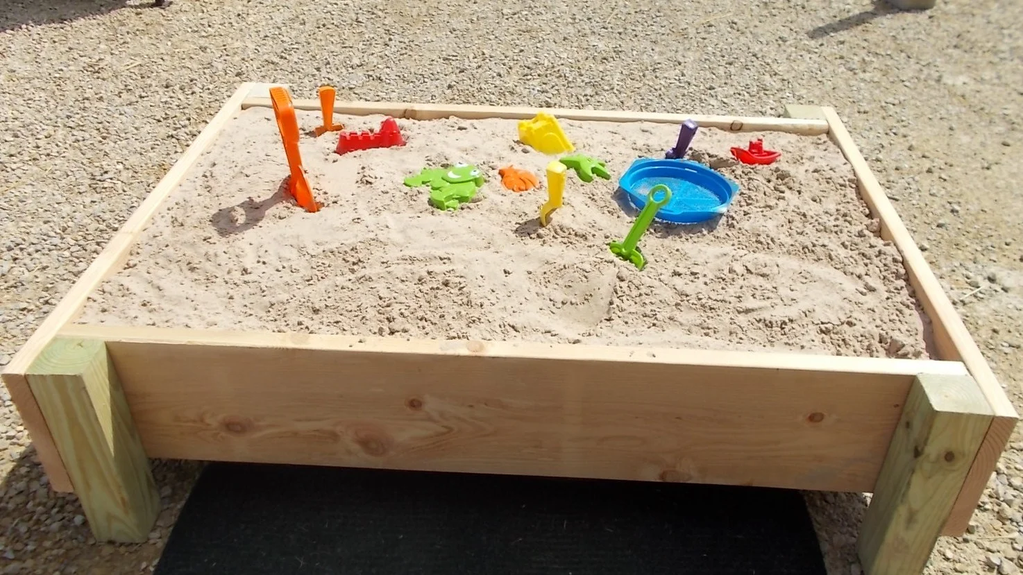 wedding 5-31-14 001 sand box 2.jpg