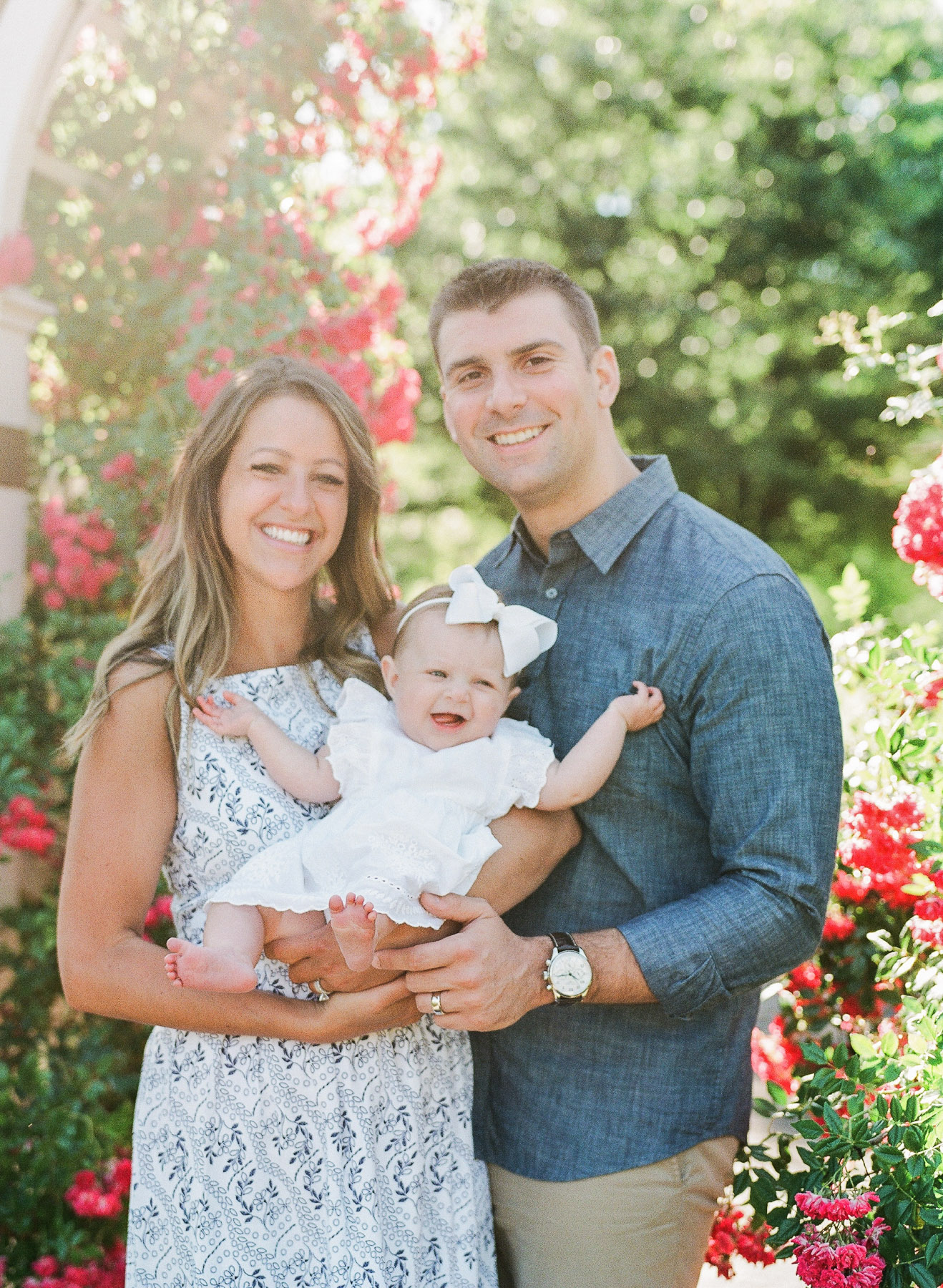 Schenectady Rose Garden NY Family Photographer