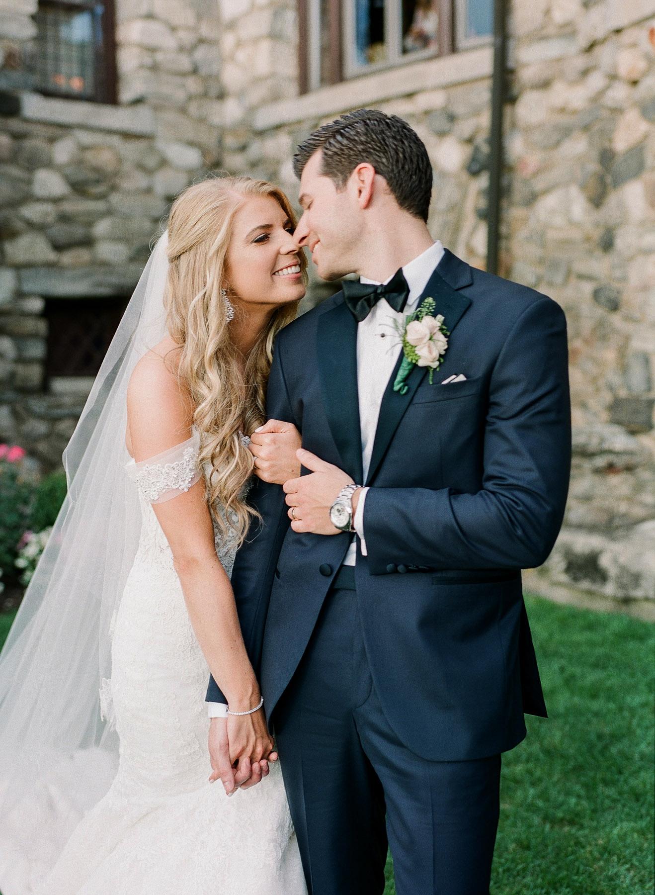 NY Wedding Photographer Le Chateau in Westchester NY
