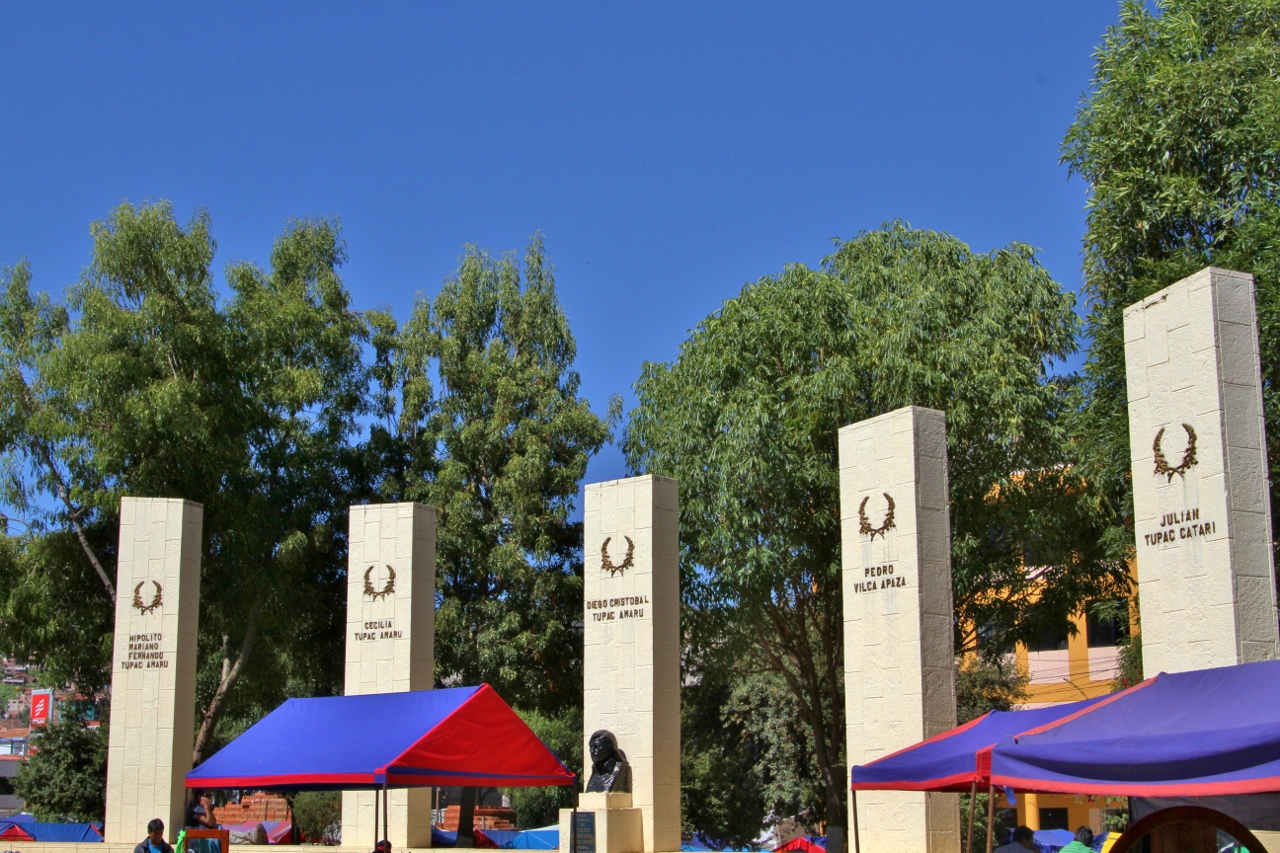 The plaza commemorates Tupac Amaru and his family, all of whom were public executed in Cusco at the end of the rebellion