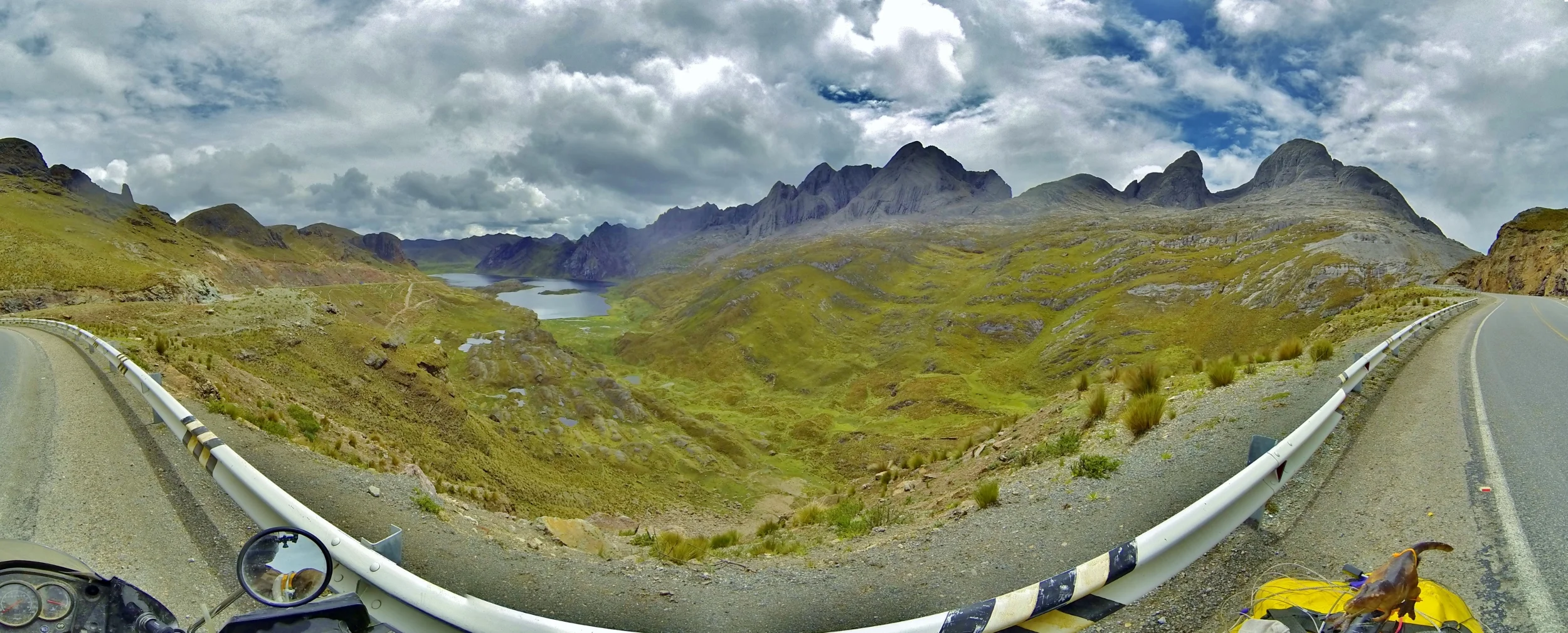 Laguna Canrash. Click for full-size image