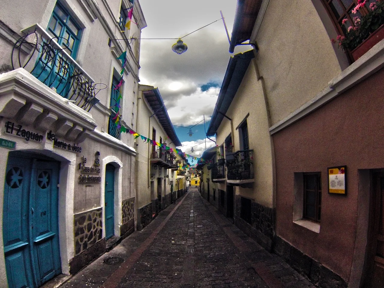 La Ronda, Quito