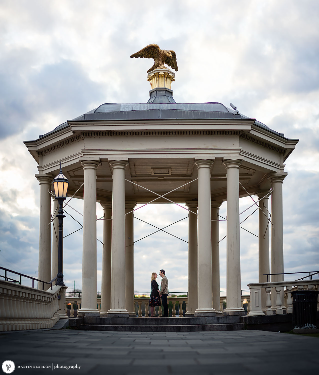 engagement photo couple at Fairmount Waterworks