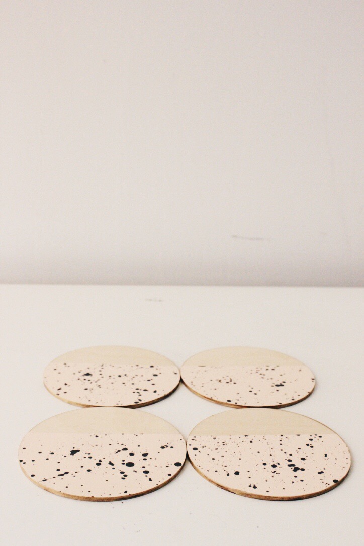 rain coaster pink the vintage vogue.JPG