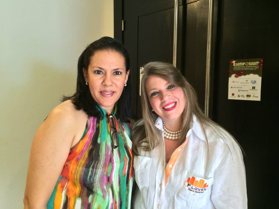 Izquierda: María Teresa Alba, Gerente de Producto, Líneas Medios de Contraste y Nefrología Pharmatech. Para ver el album completo de fotos visitanos en Facebook/Pharmatech Dominicana