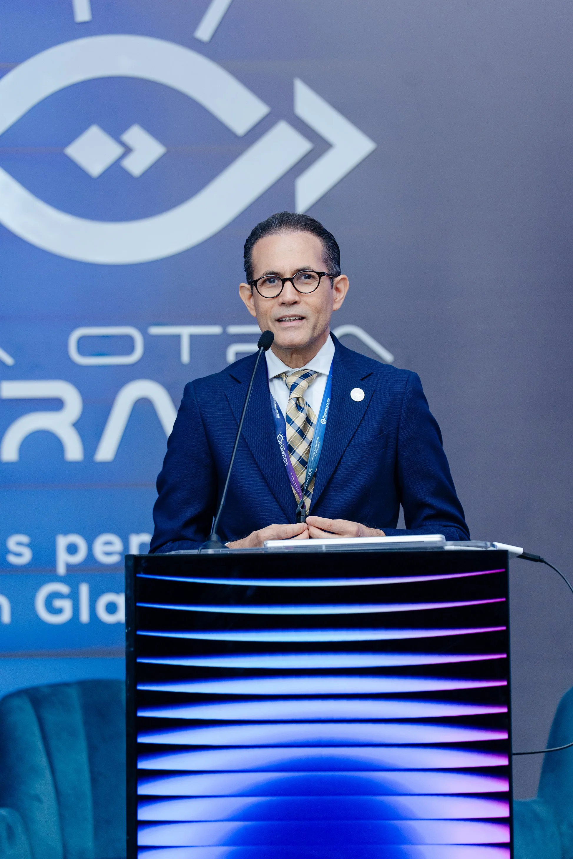 3 DR. DAGOBERTO ALMANZAR (PRESIDENTE SDO).jpg