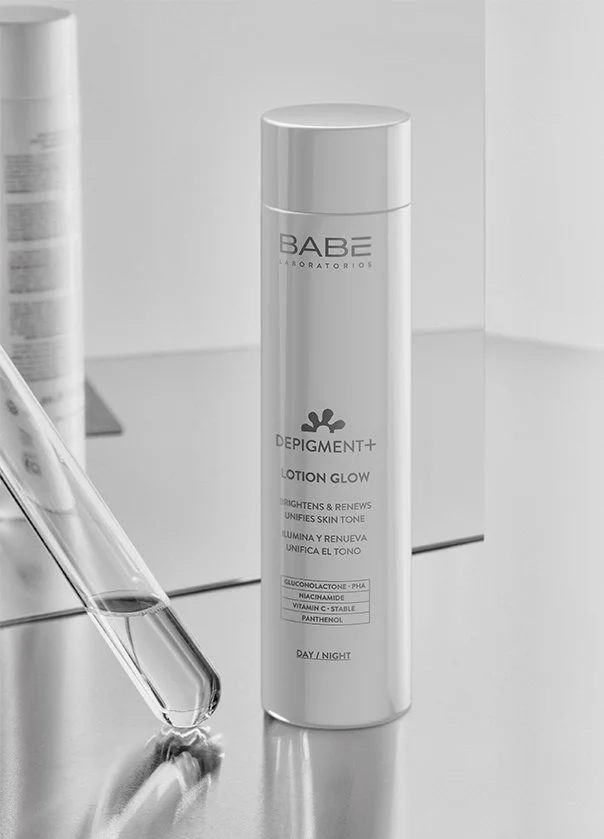 DEPIGMENT-LOTION-GLOW_2.jpg