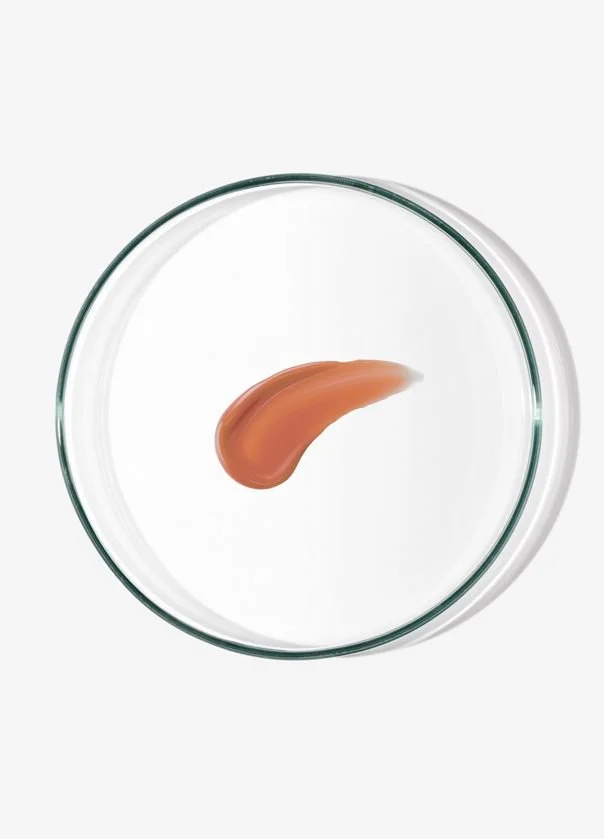 lip_cheek_2_textura_petri-604x839.jpg