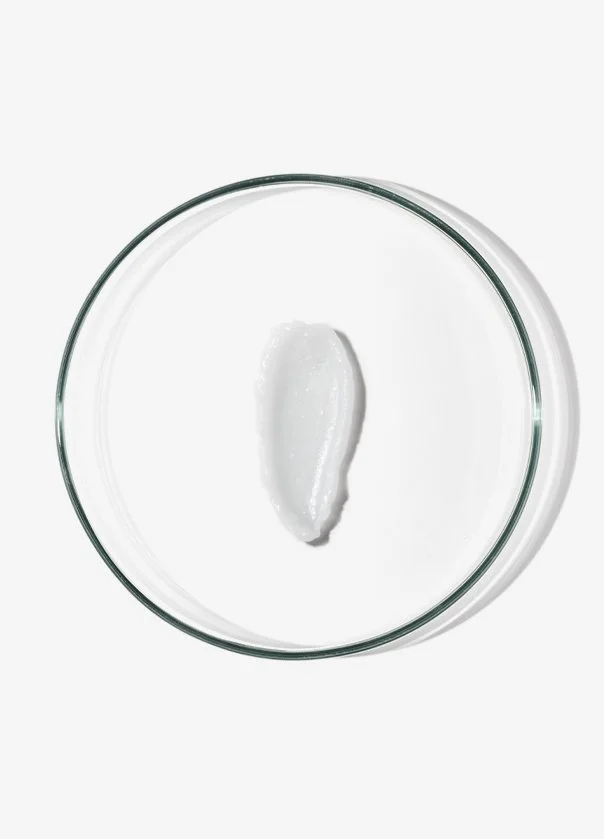 ESENCIALES_Reparador-Labial_TEXTURA-604x839-1_PLACA.jpg