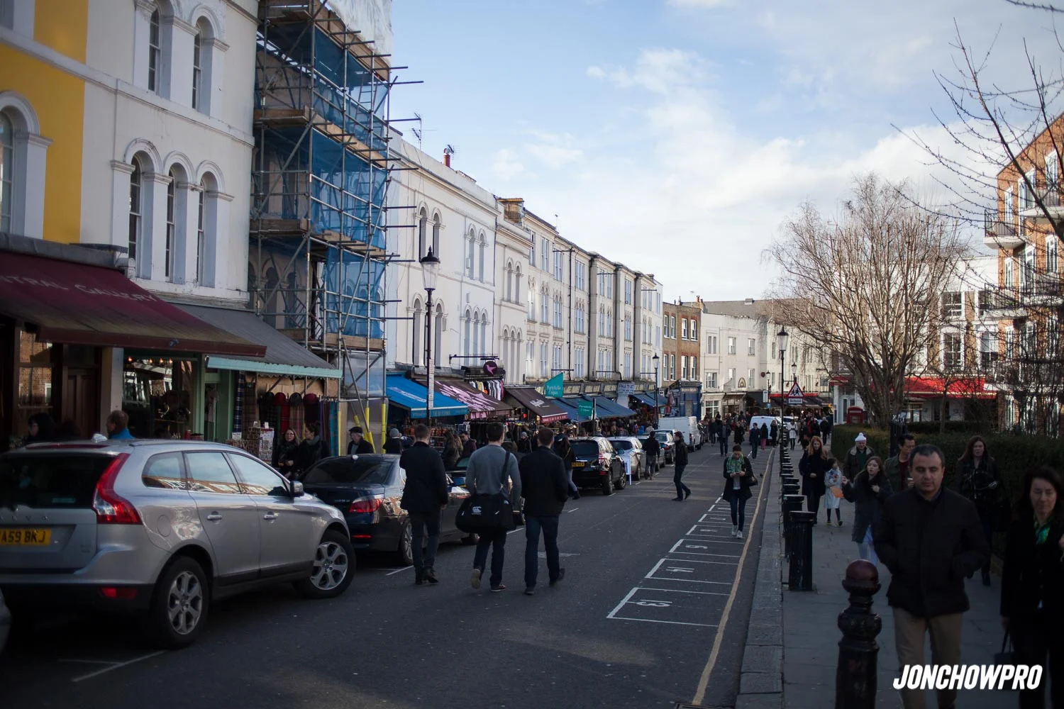 LONDON / PORTOBELLO MARKET