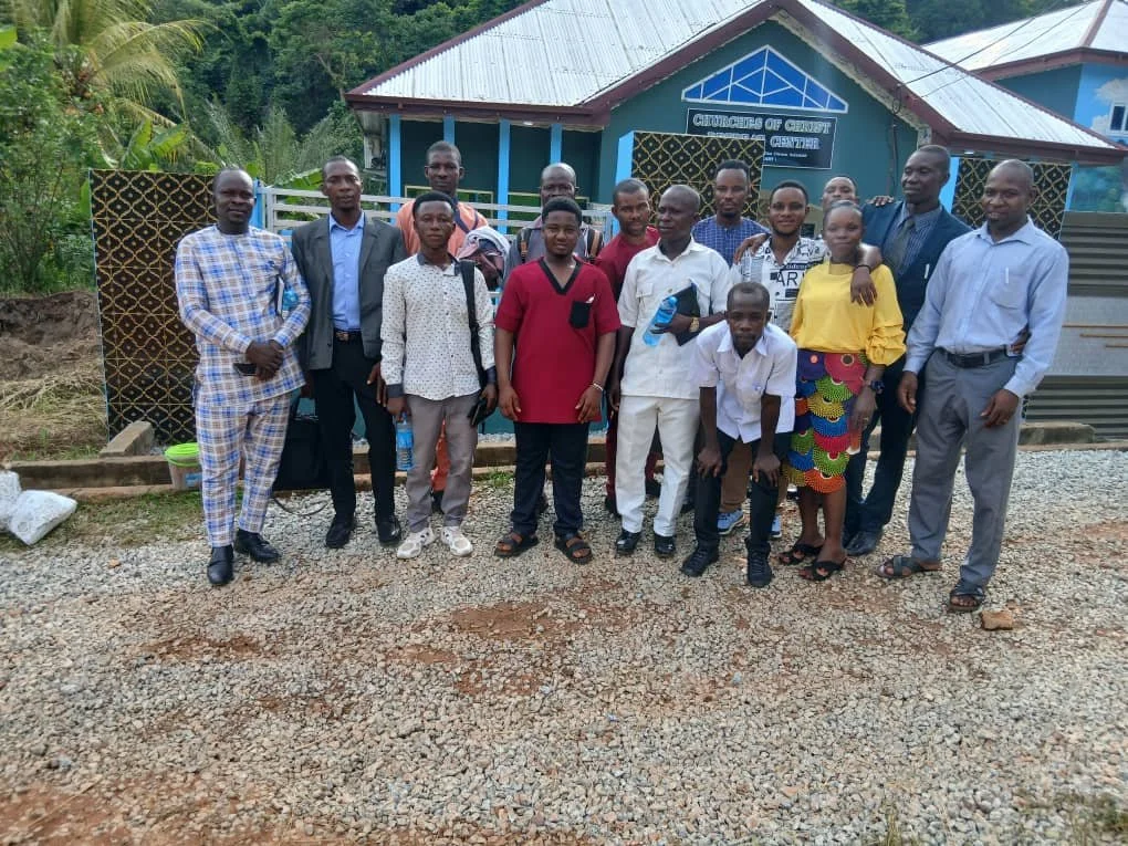 Students and staff at Asante Akyem Lectureship.jpeg
