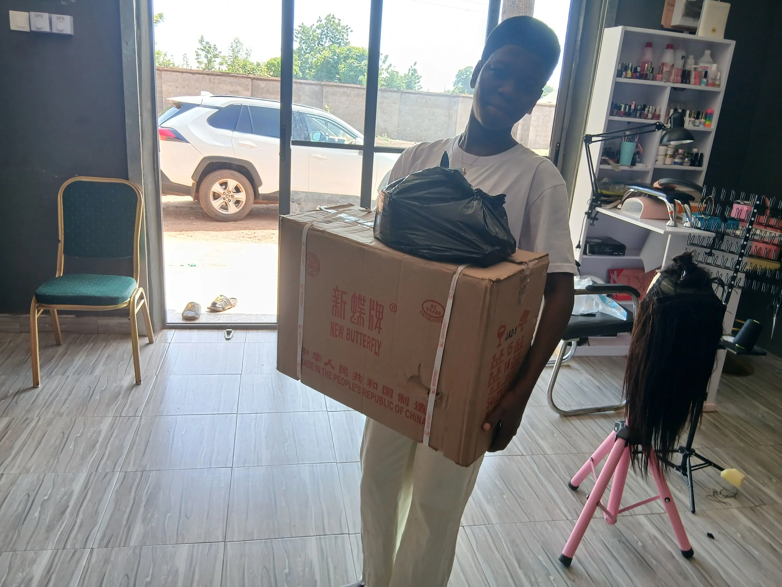 GIFTY.jpg